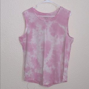 TYE DYE TANK